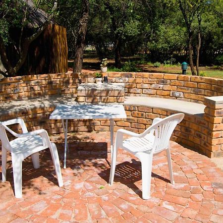 Suzie'S Loft - Nude - Suneden Family Naturist Resort Pretoria Bagian luar foto