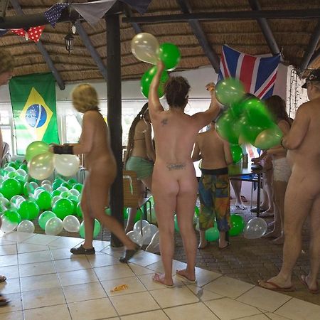 Suzie'S Loft - Nude - Suneden Family Naturist Resort Pretoria Bagian luar foto