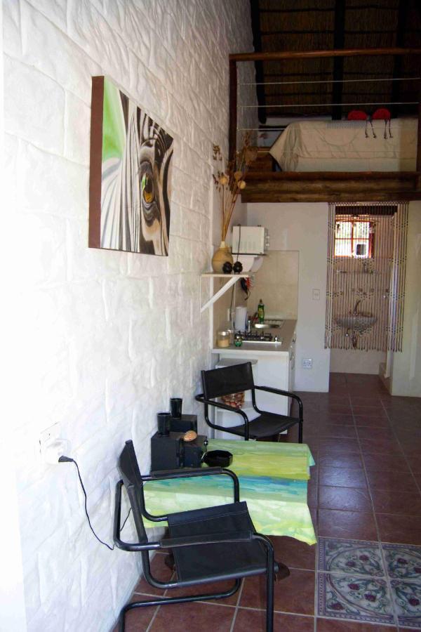 Suzie'S Loft - Nude - Suneden Family Naturist Resort Pretoria Bagian luar foto