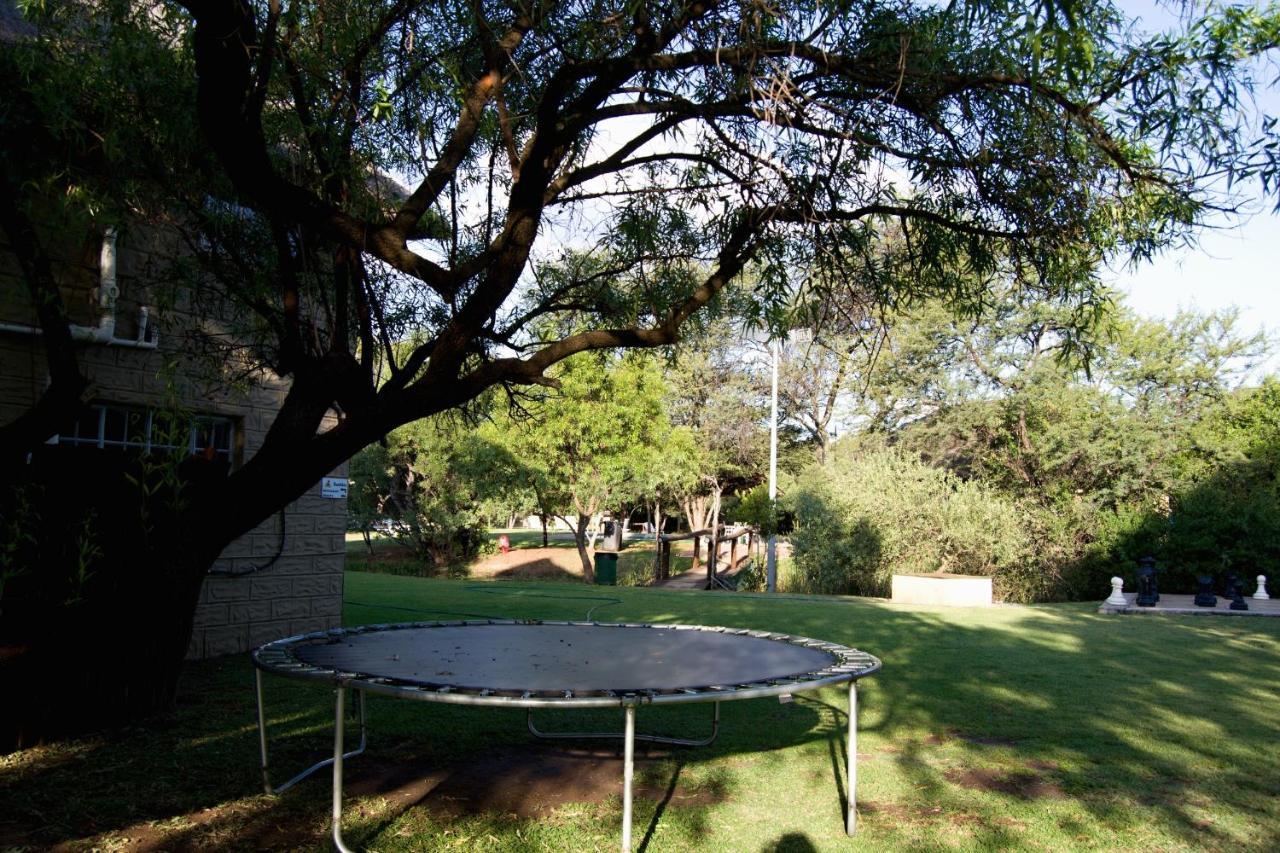 Suzie'S Loft - Nude - Suneden Family Naturist Resort Pretoria Bagian luar foto